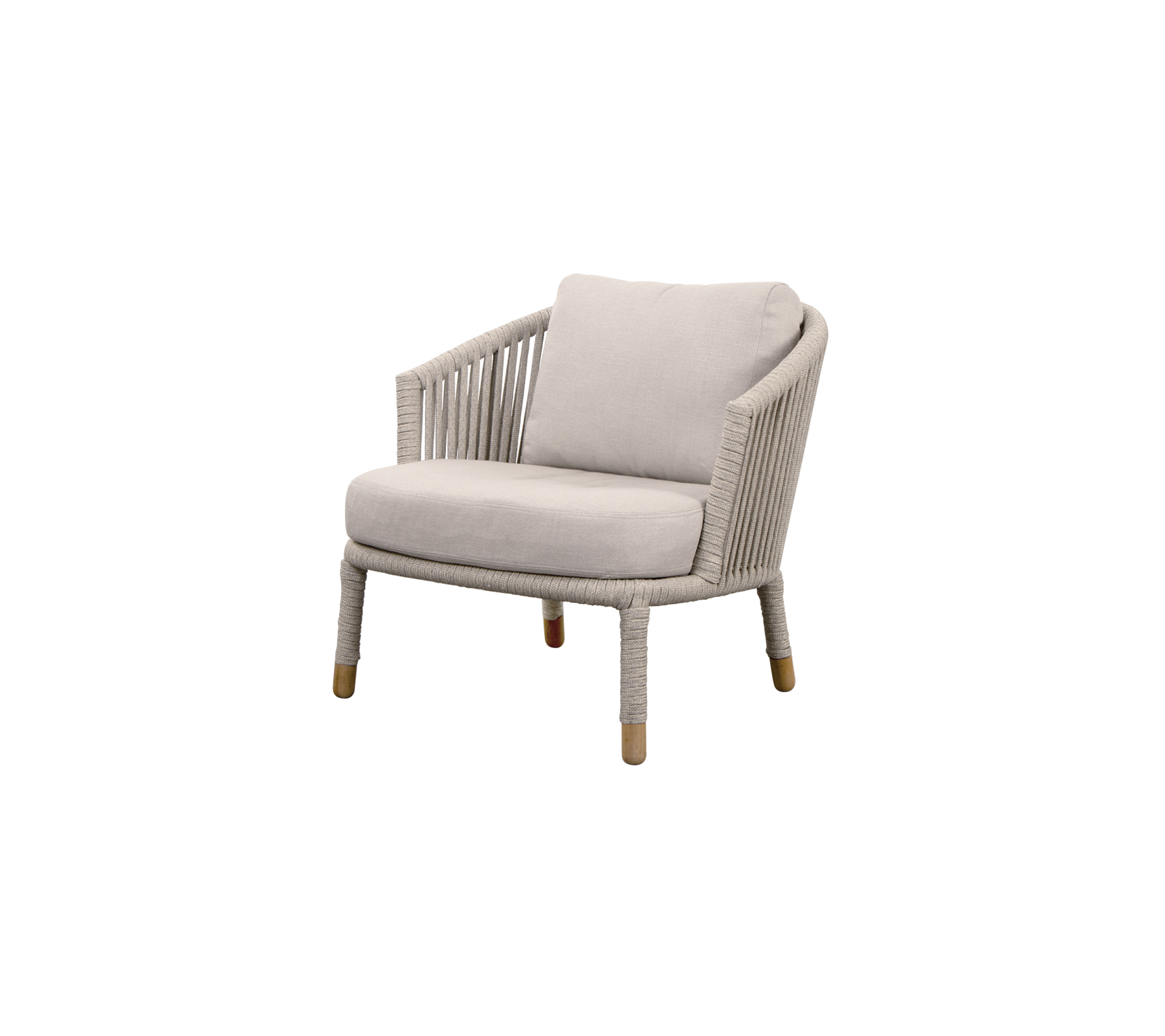 Stylish chair with a comfortable cushion, featuring a woven design and sturdy legs for a modern look. Ideal for relaxation.